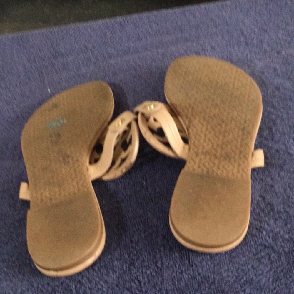 Tory Burch Miller Logo Thong Sandals in Taupe - Picture 5 of 8